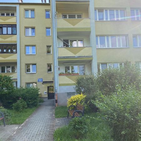 Komfortowe Mieszkanie 2 Pokoje Dla Max 4 Osob Bielsko-Biała Eksteriør bilde